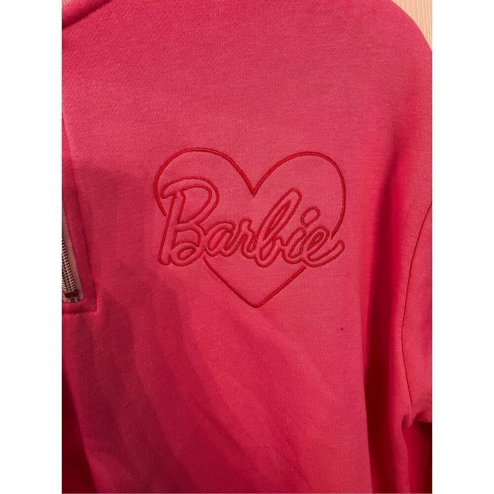 Barbie Pink Embroidered Logo Quarter Zip Sweatshirt sz L EUC